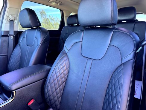 Used 2022 Kia Sorento SX image 13