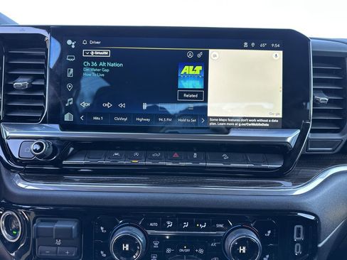 Used 2024 Chevrolet Silverado 1500 LT Trail Boss w/ Protection Package image 10