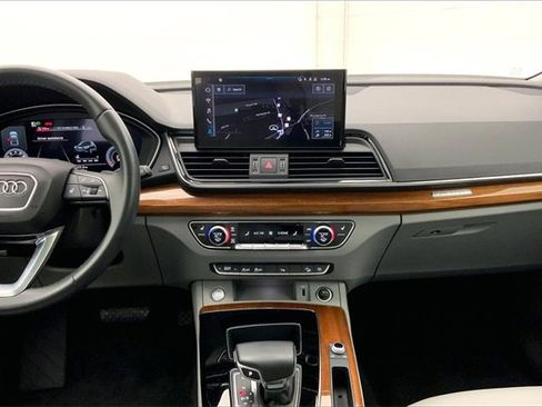 Certified 2021 Audi Q5 2.0T Premium Plus w/ Premium Plus Package image 6