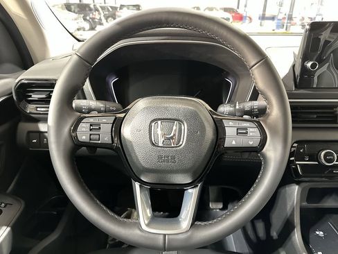 New 2025 Honda Pilot EX-L image 11