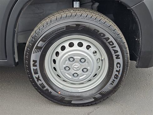 New 2026 RAM ProMaster 2500 w/ Convenience Group image 30