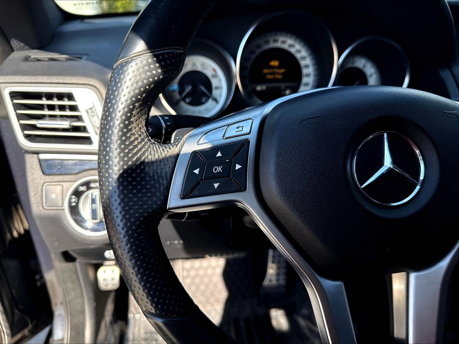 Used 2014 Mercedes-Benz E 350 Coupe image 13