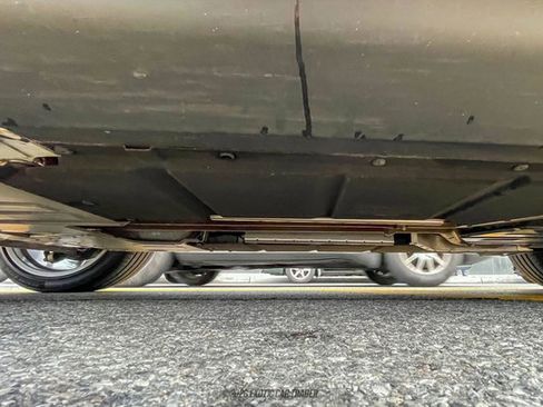 Used 2021 Aston Martin DBX image 80