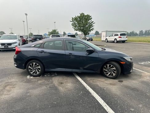 Used 2017 Honda Civic EX image 11
