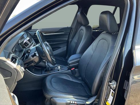 Used 2017 BMW X1 xDrive28i image 24