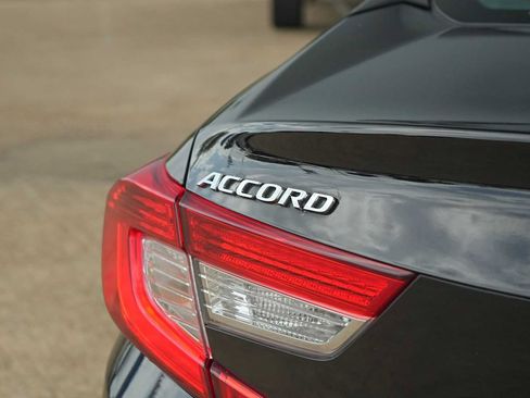Used 2021 Honda Accord LX image 8