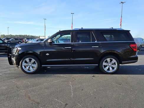 Used 2022 Ford Expedition Max King Ranch image 4