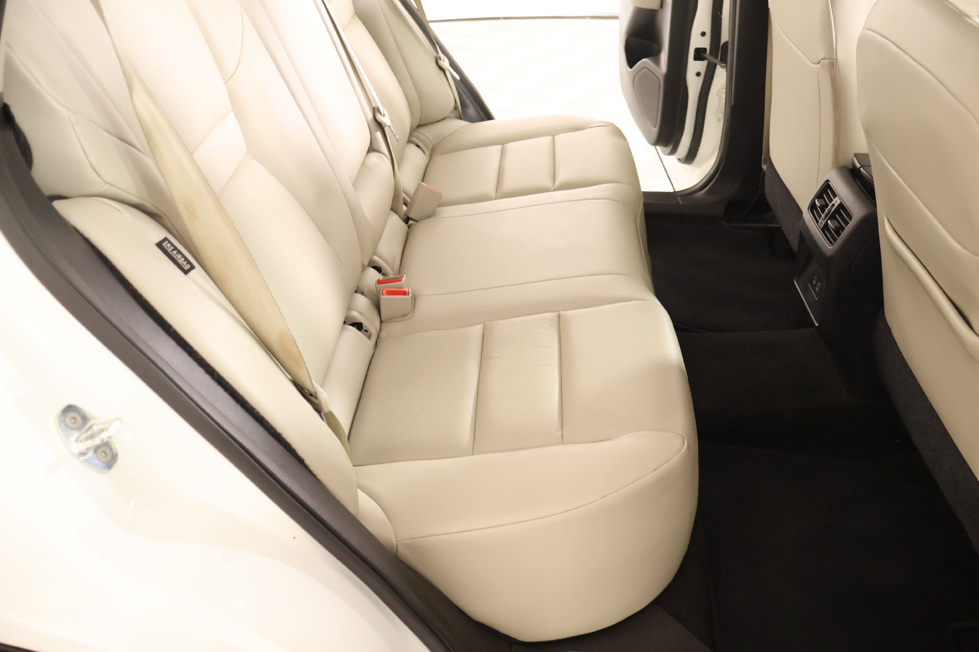 Used 2023 Nissan Rogue SV w/ SV Premium Package FWD image 14