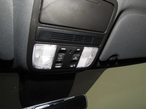 Certified 2023 Honda Odyssey Sport image 8
