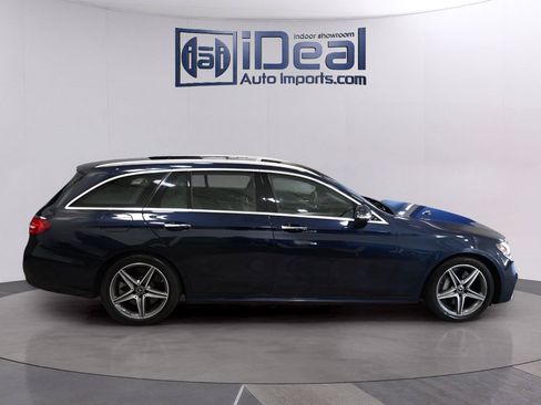 Used 2018 Mercedes-Benz E 400 4MATIC Wagon w/ Premium 1 Package image 6