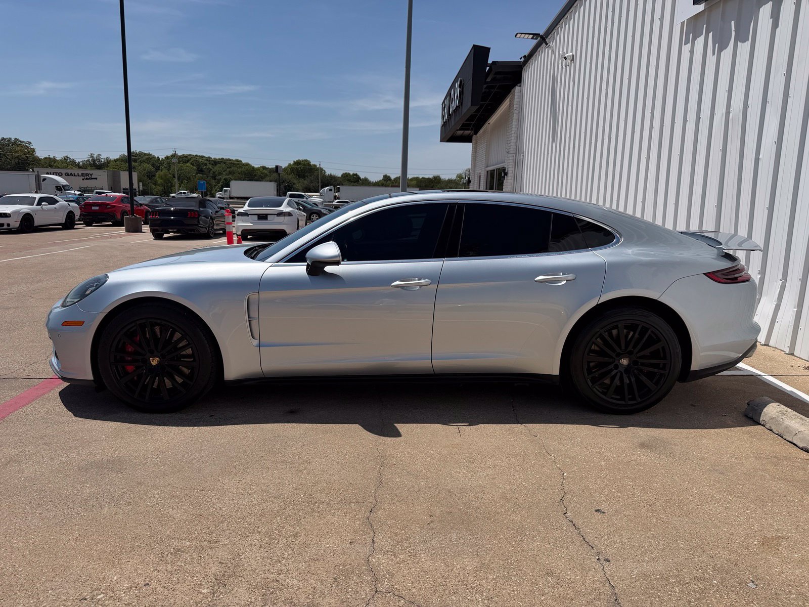 Used 2017 Porsche Panamera Turbo AWD/4WD image 3