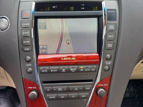 Used 2011 Lexus ES 350 FWD image 17