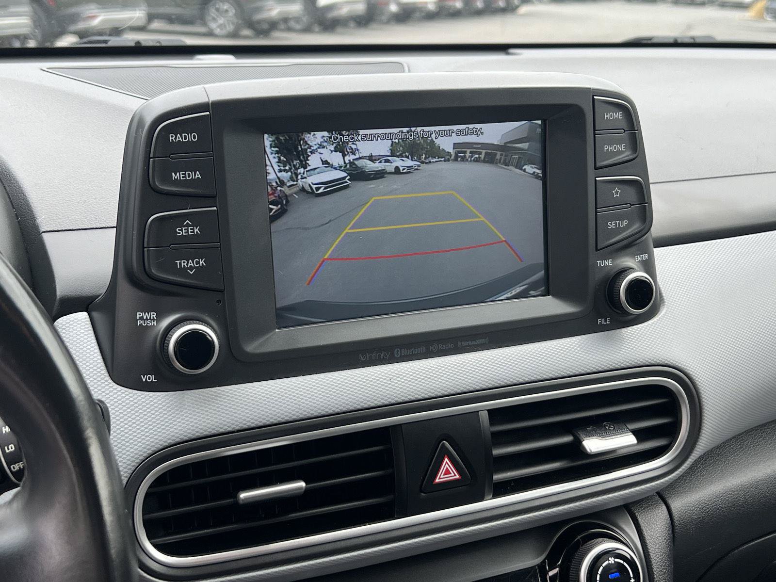 Used 2021 Hyundai Kona Limited AWD/4WD image 6