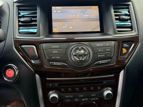 Used 2013 Nissan Pathfinder SL w/ SL Premium Pkg image 12