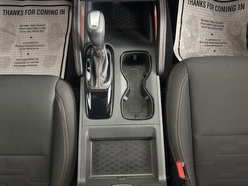 Used 2022 Nissan Frontier PRO-4X w/ Technology Package image 21