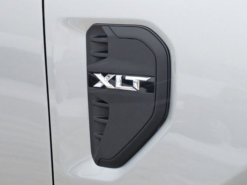 Used 2024 Ford Ranger XLT w/ Equipment Group 301A High image 21