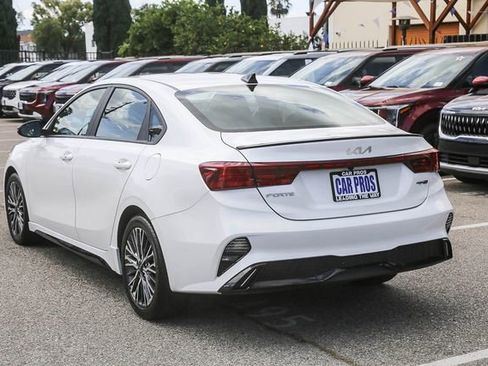 Certified 2023 Kia Forte GT-Line FWD image 8