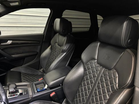 Used 2018 Audi SQ5 Premium Plus w/ Navigation Package image 9