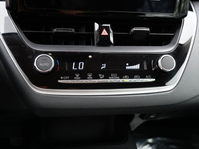 Certified 2025 Toyota Corolla LE FWD image 19