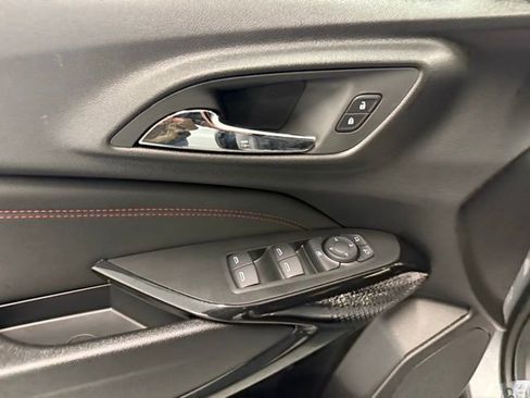 New 2026 Chevrolet Trax RS w/ Sunroof Package image 14