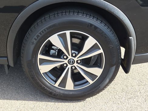 Used 2024 Nissan Murano SV FWD image 16