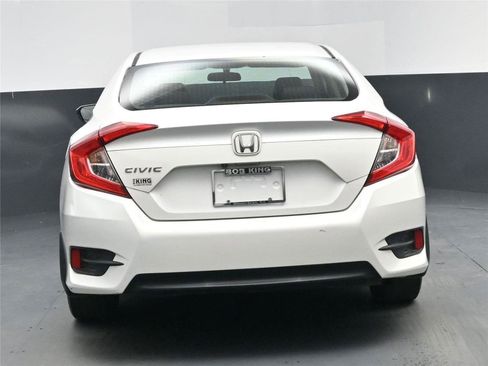 Used 2016 Honda Civic EX image 21