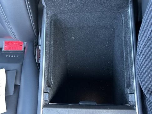 Used 2018 Tesla Model 3 image 28