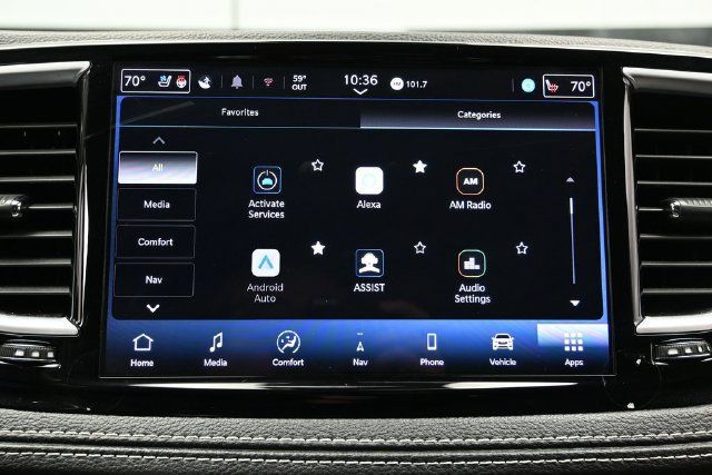 Certified 2024 Chrysler Pacifica Limited FWD image 42