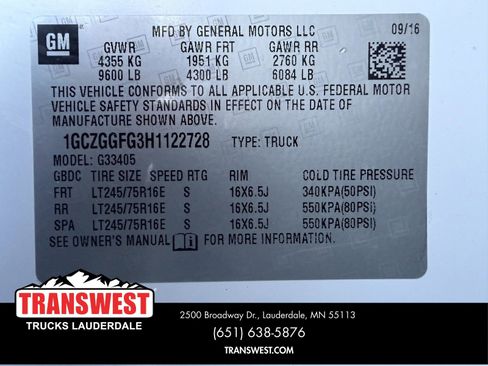 Used 2017 Chevrolet Express 3500 image 21