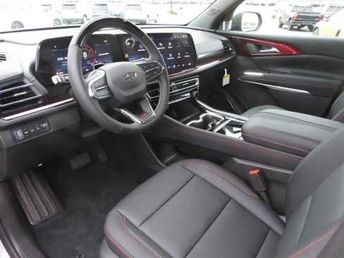 New 2026 Chevrolet Traverse Z71 w/ Enhanced Driving Package image 17