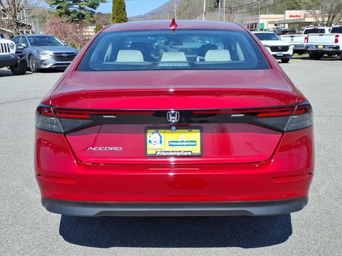 New 2026 Honda Accord LX image 19