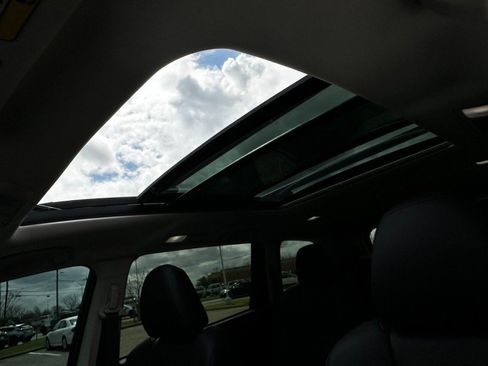 Certified 2025 Subaru Ascent Bronze Edition w/ Popular Package #2 image 37