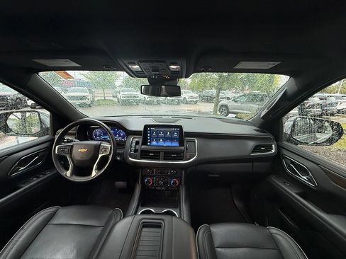 Used 2023 Chevrolet Tahoe Premier AWD/4WD image 34