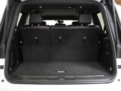 New 2026 Jeep Grand Wagoneer Limited image 8