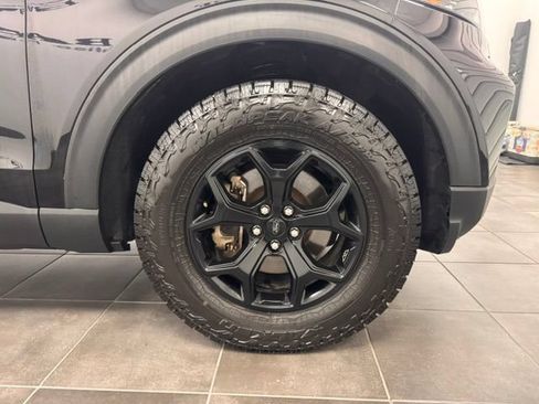 Used 2022 Ford Explorer Timberline w/ Timberline Technology Package AWD/4WD image 39