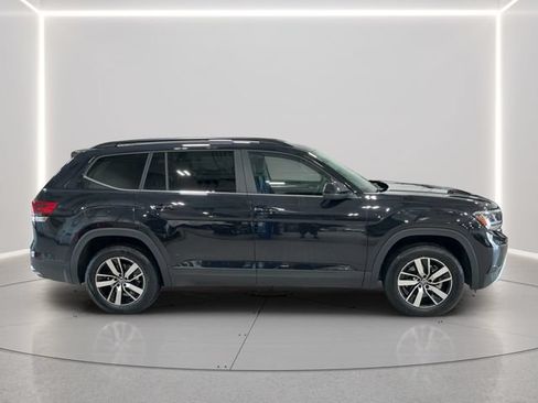 Used 2023 Volkswagen Atlas SE AWD/4WD image 7