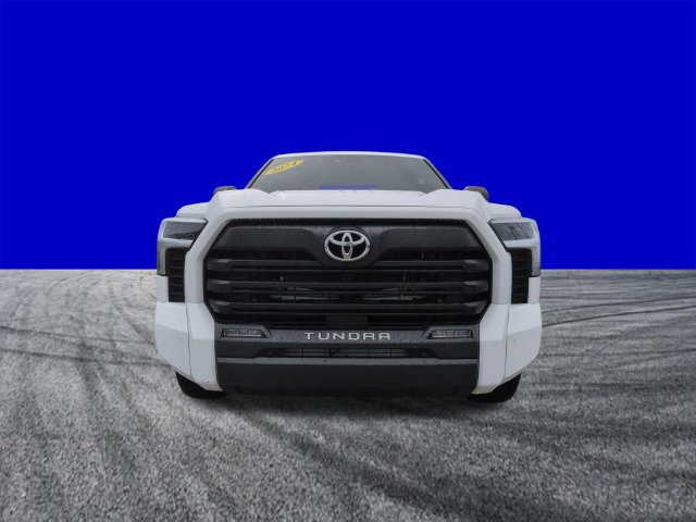 Used 2024 Toyota Tundra SR5 w/ SR5 Convenience Package RWD image 9