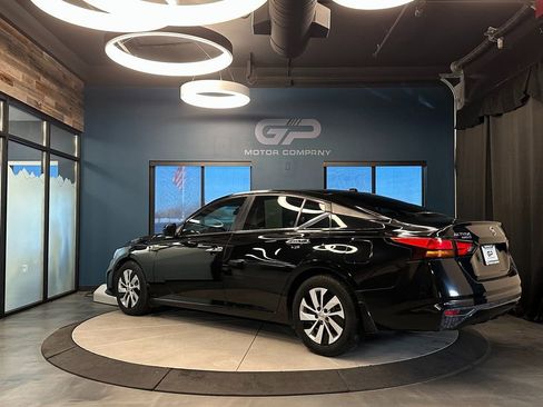Used 2019 Nissan Altima 2.5 S FWD image 5