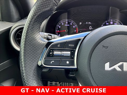 Used 2022 Kia Forte GT-Line w/ GT-Line Premium Package FWD image 11