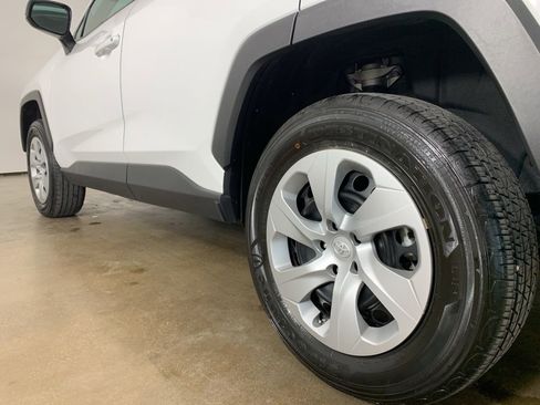 Used 2024 Toyota RAV4 LE image 15