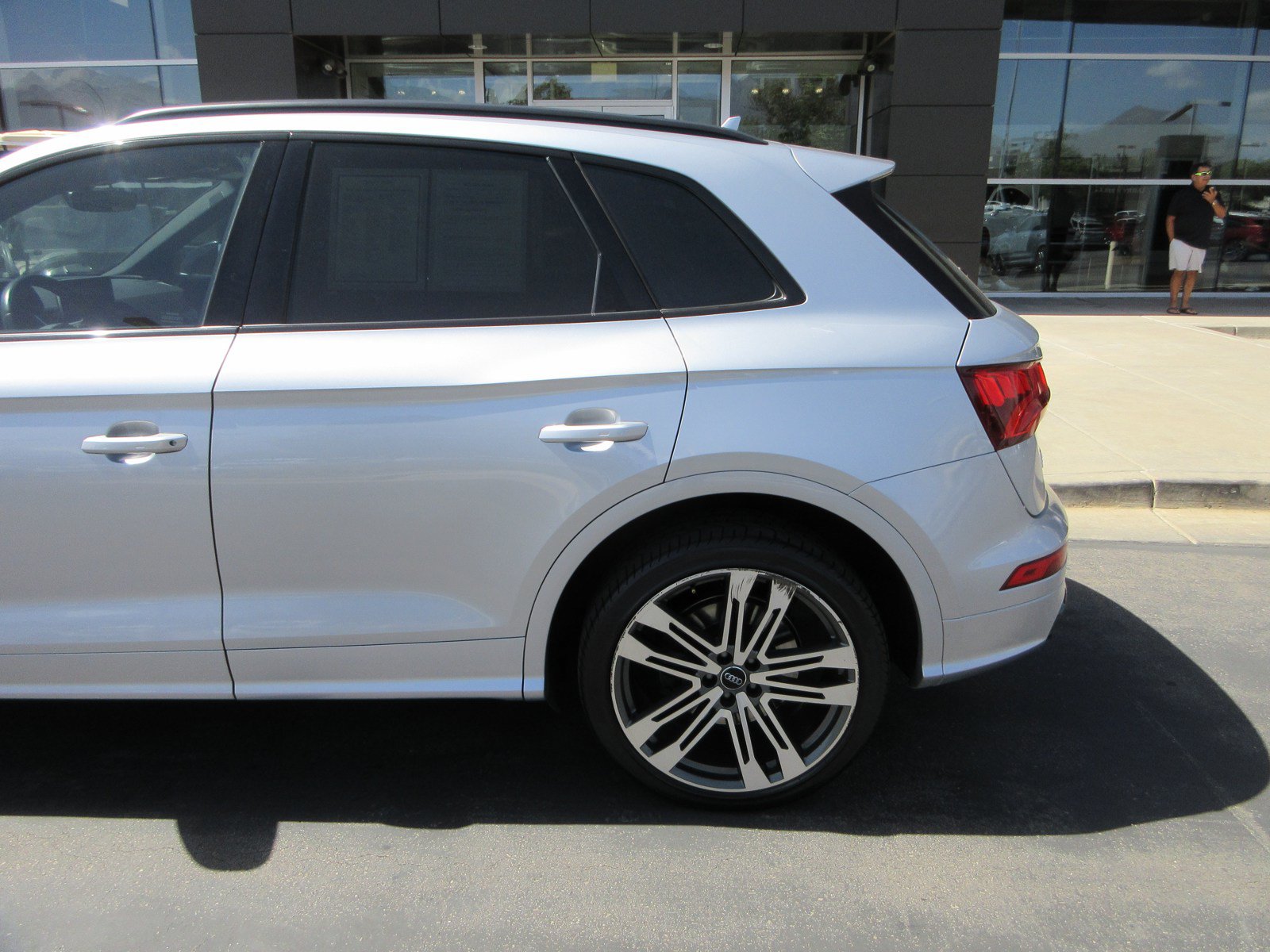 Used 2019 Audi SQ5 Premium Plus AWD/4WD image 4