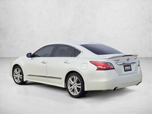 Used 2015 Nissan Altima 3.5 SL image 7