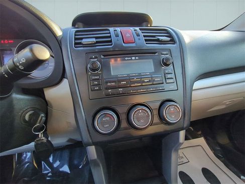 Used 2015 Subaru Forester 2.5i Limited w/ Popular Package #2 image 11