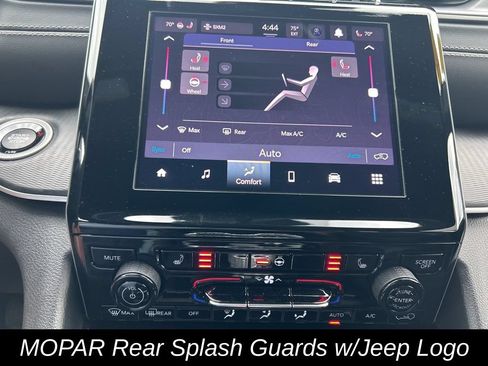 Certified 2023 Jeep Grand Cherokee L Laredo AWD/4WD image 23
