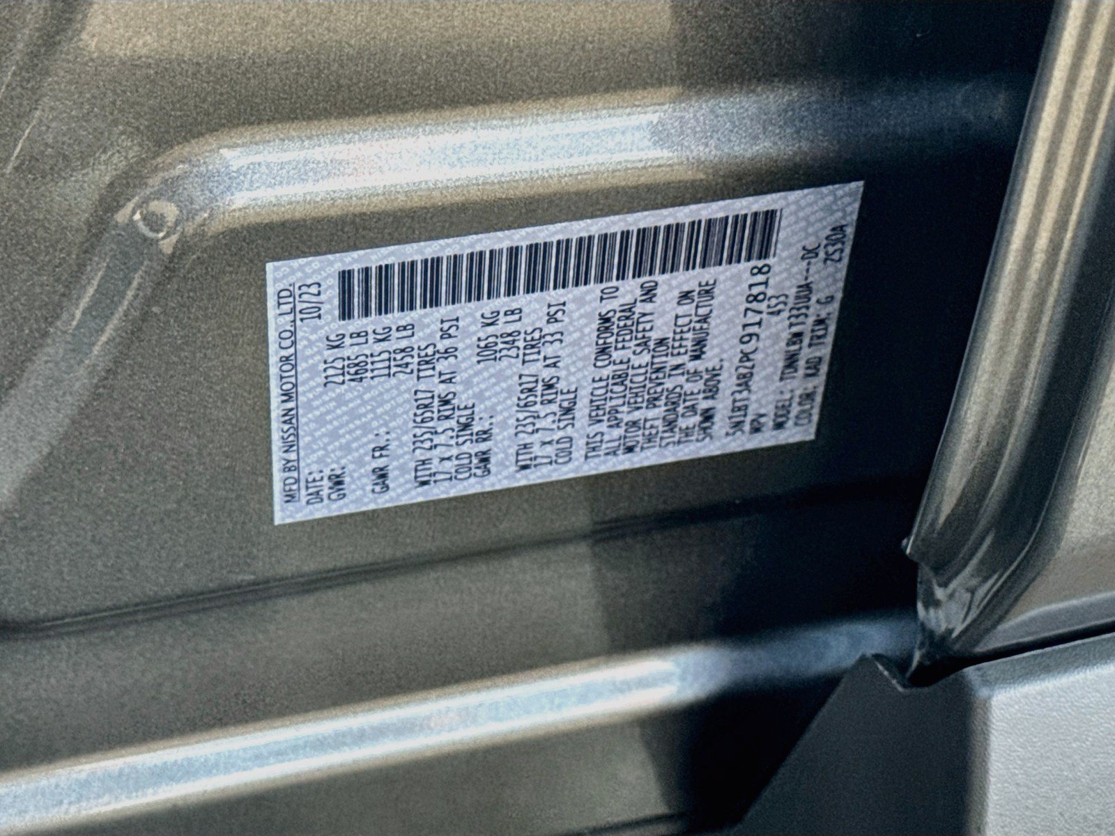Used 2023 Nissan Rogue S AWD/4WD image 33