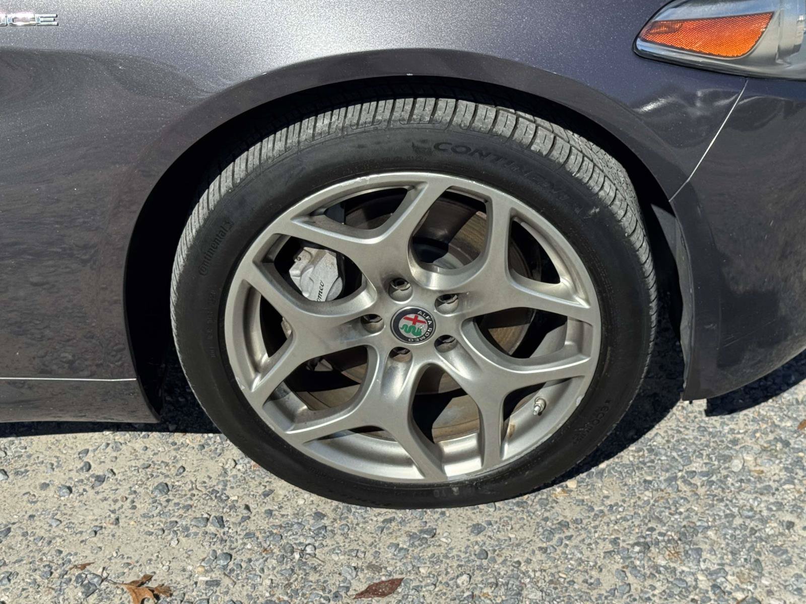Used 2020 Alfa Romeo Giulia Ti AWD/4WD image 6