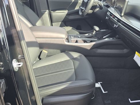 New 2026 Kia Sorento S w/ S Panoramic Sunroof Package AWD/4WD image 23