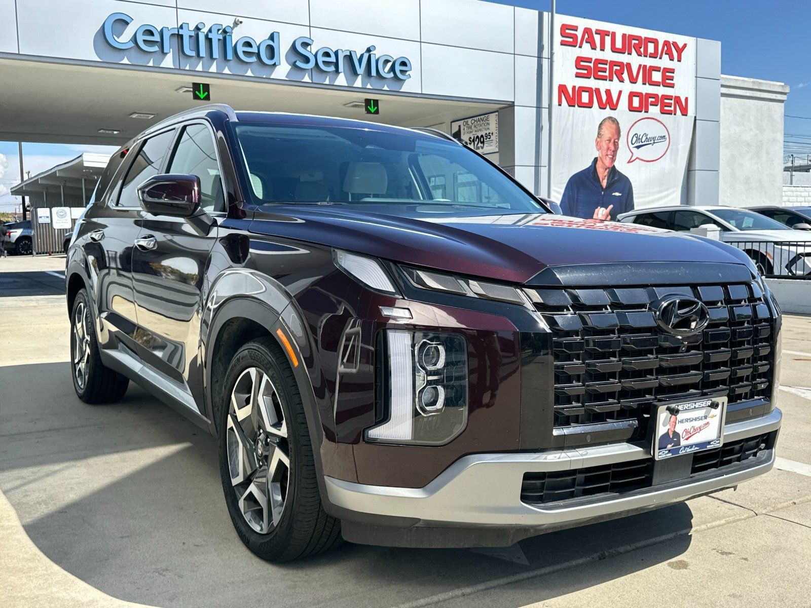 Used 2024 Hyundai Palisade Limited FWD image 2