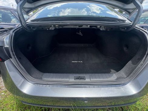 Used 2025 Nissan Sentra SV FWD image 25