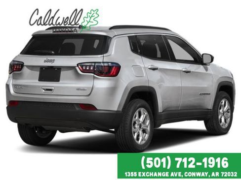 Used 2025 Jeep Compass Limited AWD/4WD image 36
